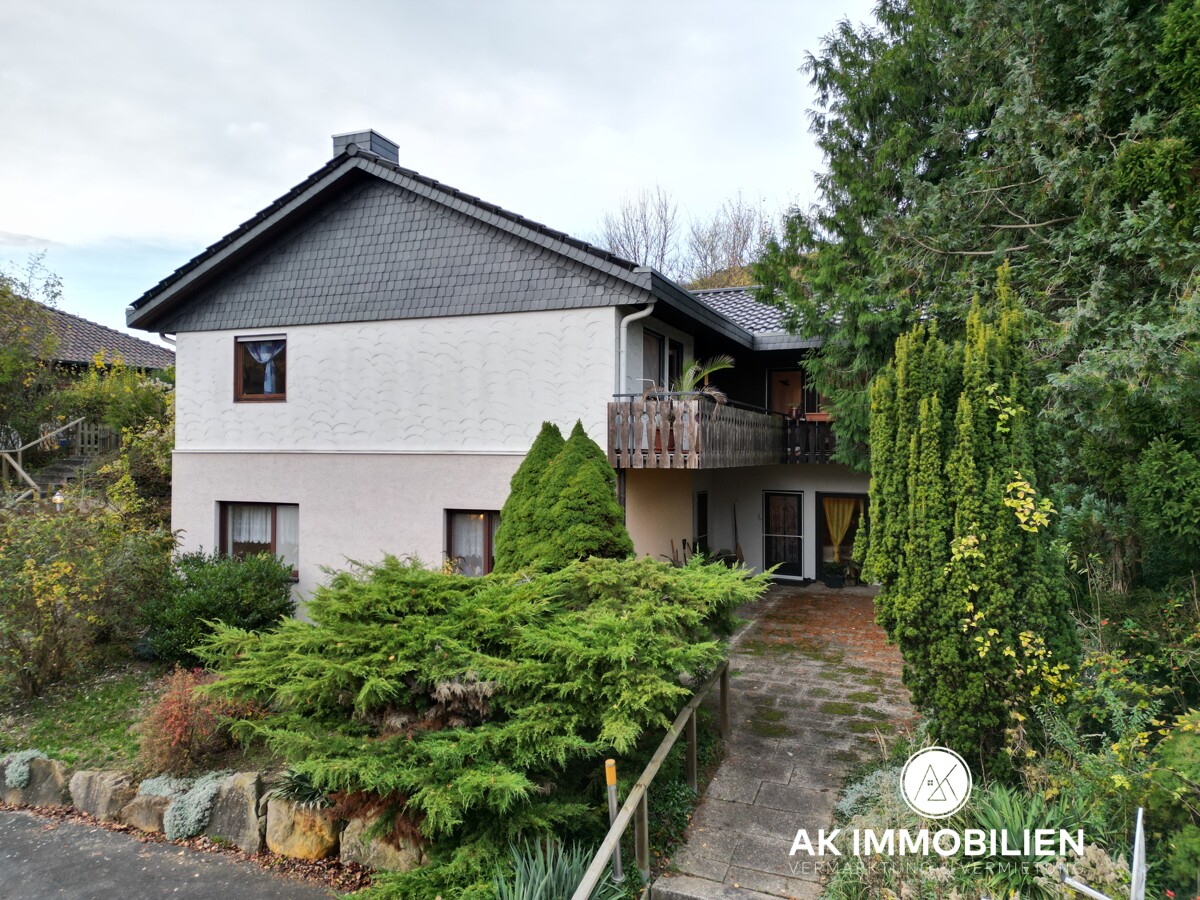 Zweifamilienhaus in Bodenwerder / Linse