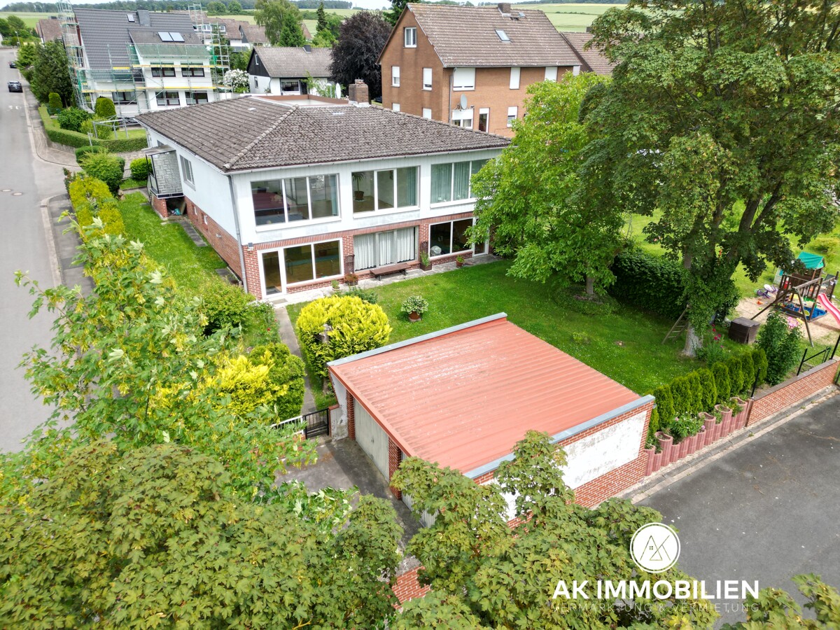 Zweifamilienhaus in Bad Münder am Deister / Nettelrede